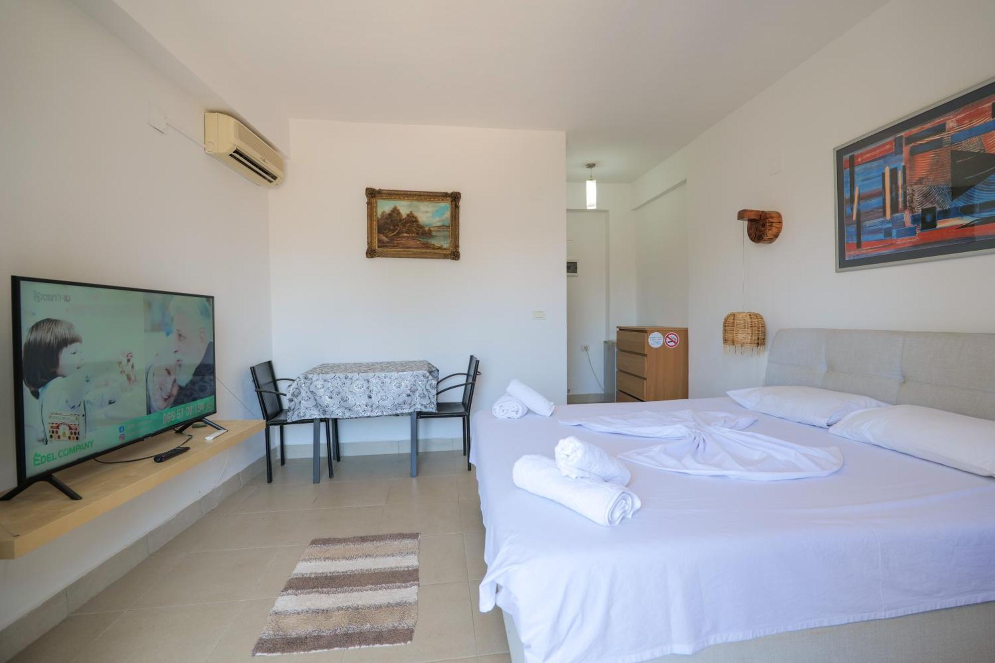 Garden Villa Lake Side & Glamping คซามิล ภายนอก รูปภาพ