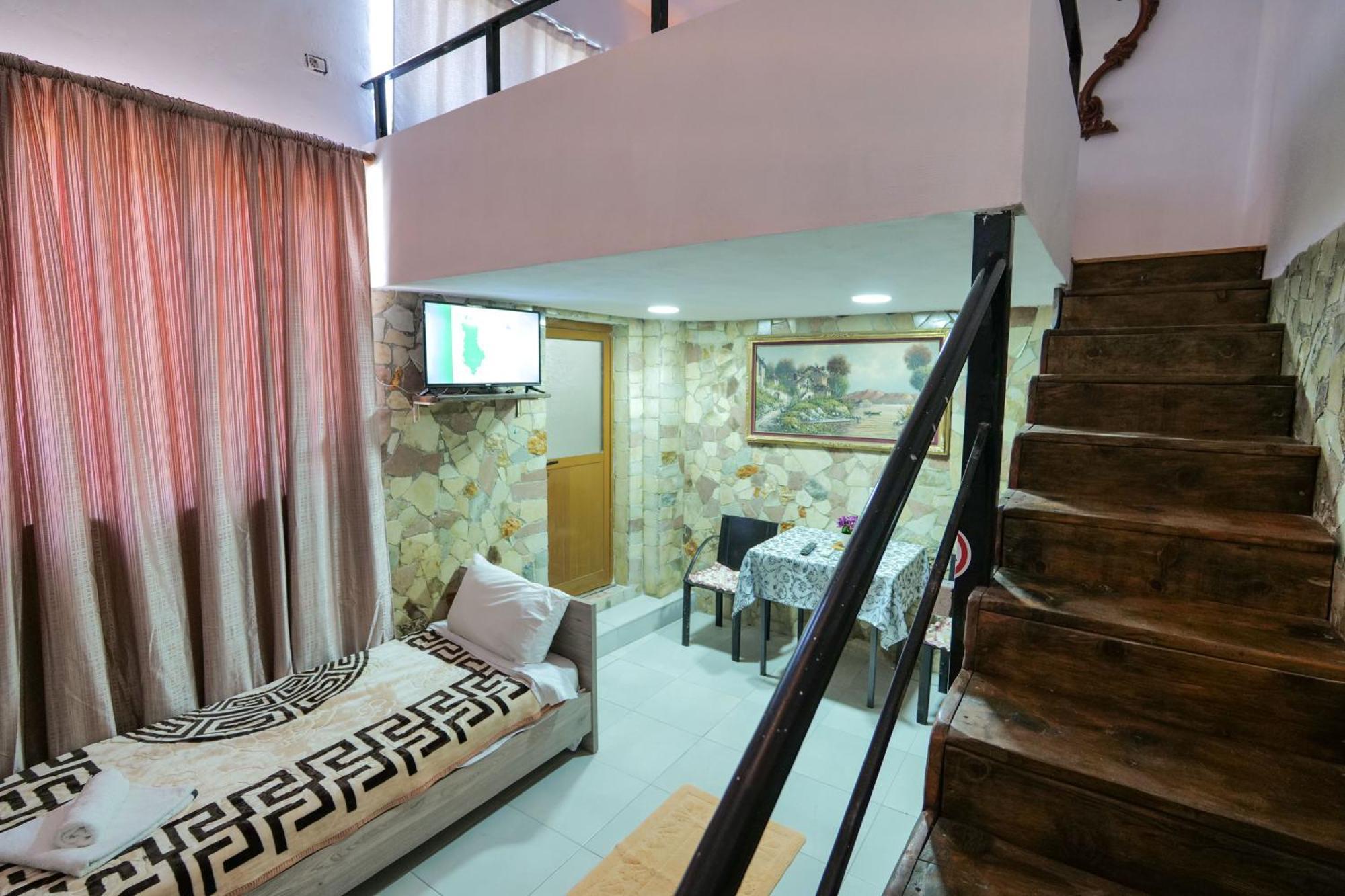 Garden Villa Lake Side & Glamping คซามิล ภายนอก รูปภาพ
