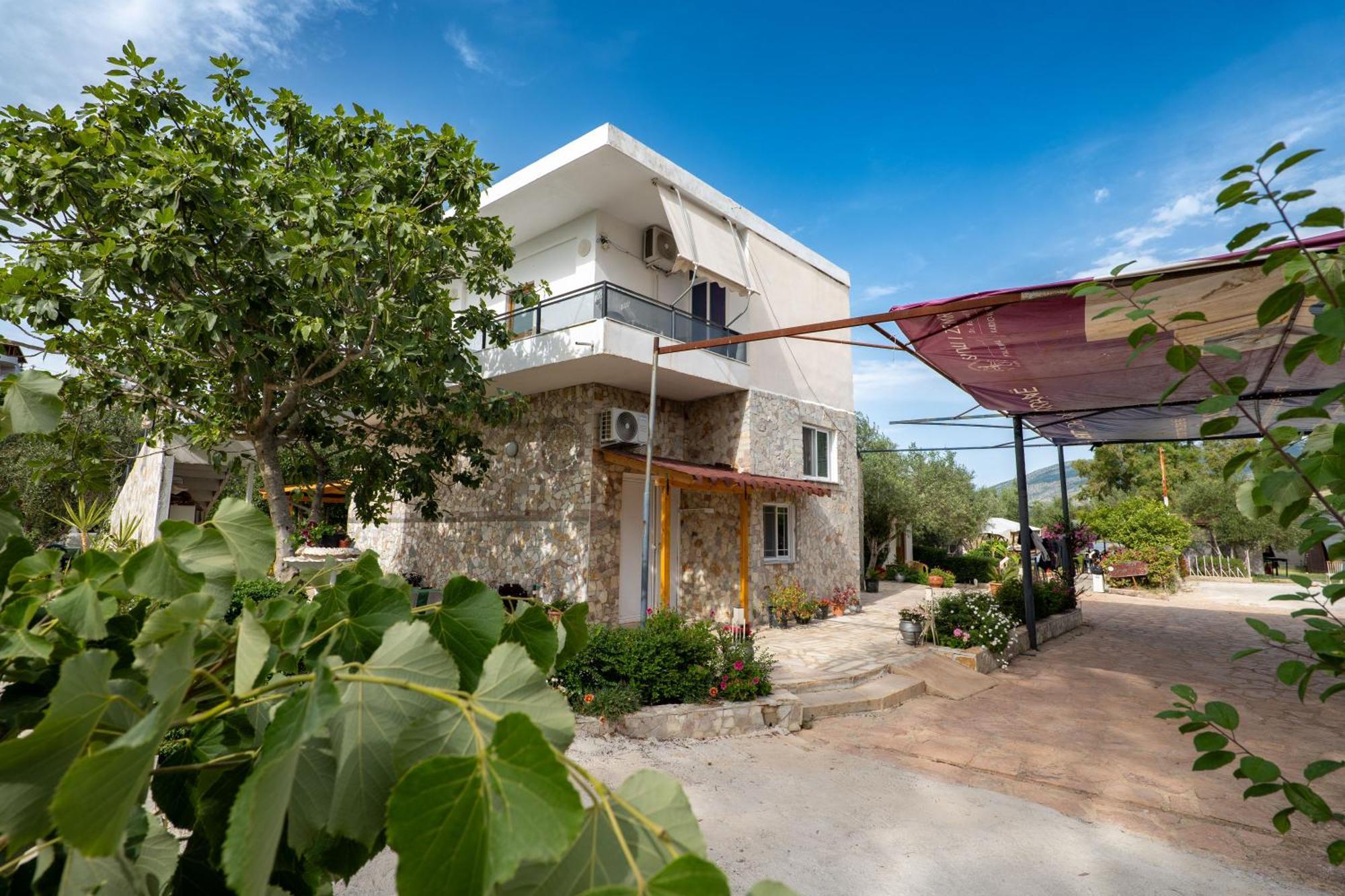 Garden Villa Lake Side & Glamping คซามิล ภายนอก รูปภาพ