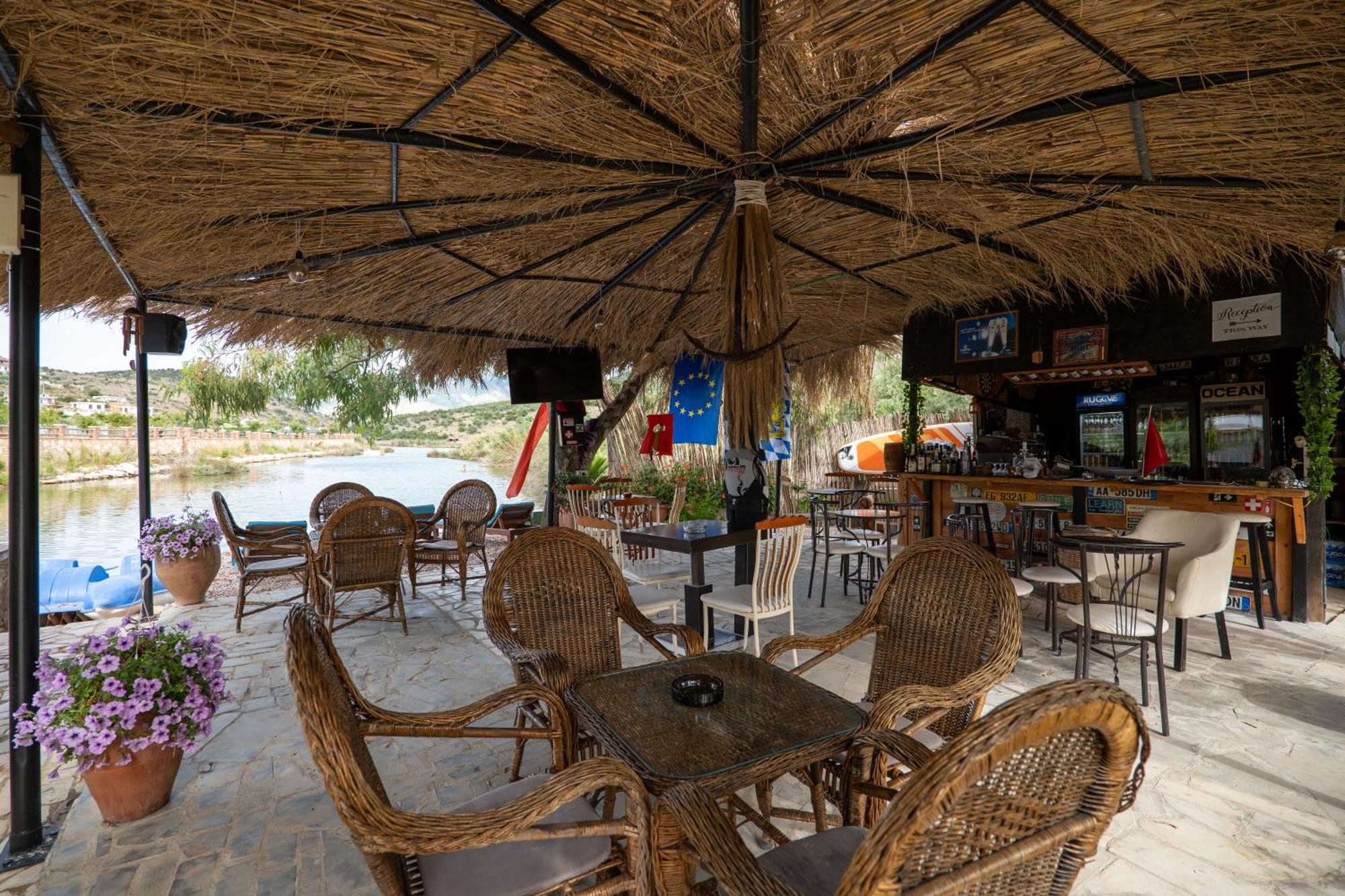 Garden Villa Lake Side & Glamping คซามิล ภายนอก รูปภาพ