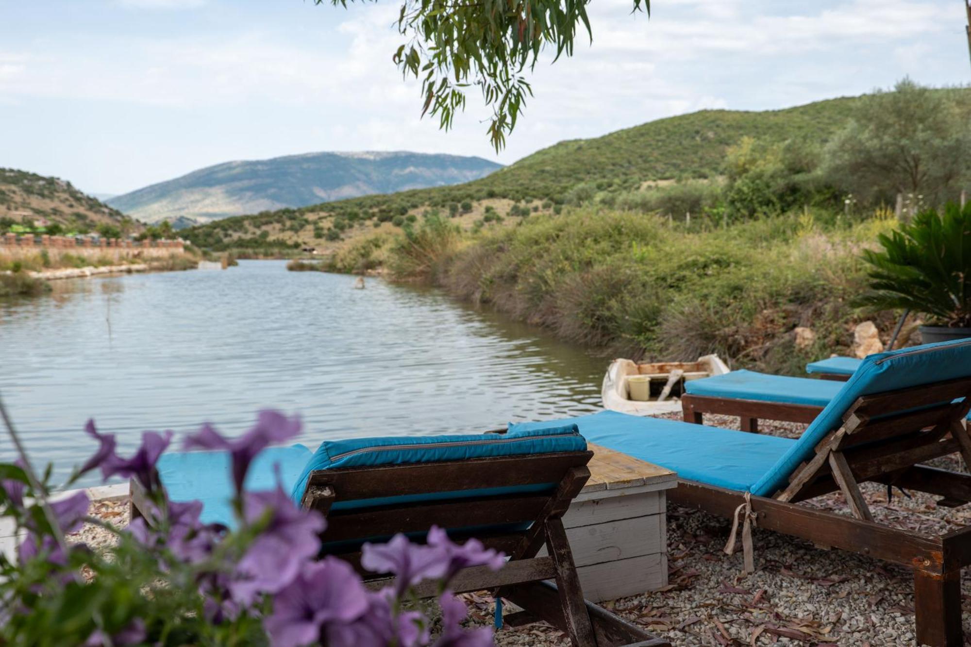 Garden Villa Lake Side & Glamping คซามิล ภายนอก รูปภาพ